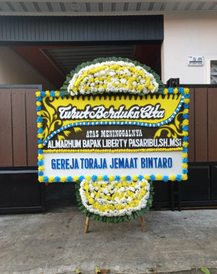 Papan Bunga Duka di Aboy